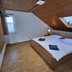 Taube In Schammels Dorf Am Brauereienweg Platz Fuer 7 Personen *