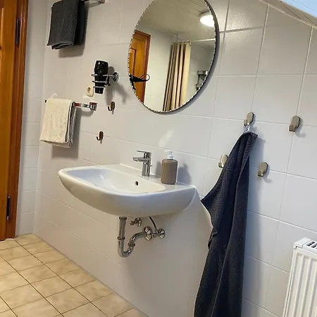 Taube In Schammels Dorf Am Brauereienweg Platz Fuer 7 Personen *